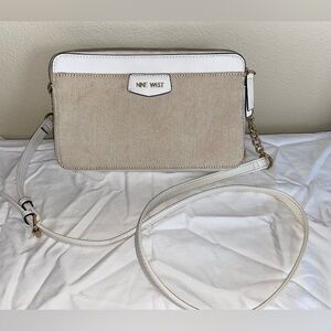 Nine West cream/tan cross body purse